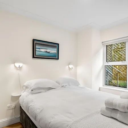 4 Harbour Heights Clifden