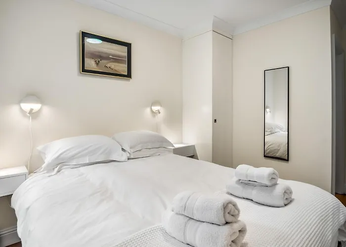 4 Harbour Heights Clifden