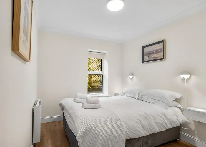 4 Harbour Heights Clifden